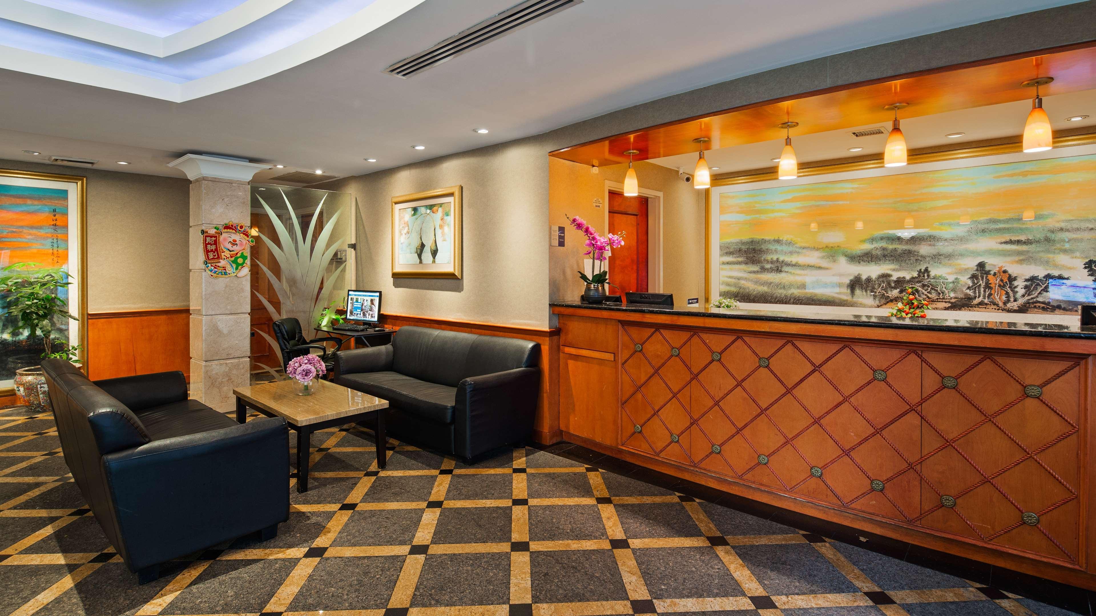 Best Western Queens Court Нью-Йорк Экстерьер фото